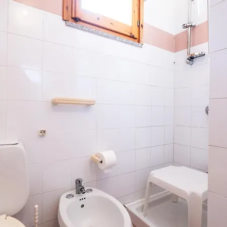 Apartment Baia Delle Mimose M4 *